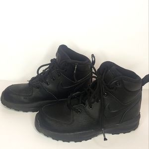Nike boots kids